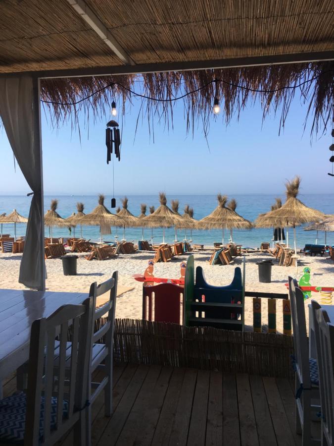 Irini Boutique Rooms!!! Himare Exterior foto